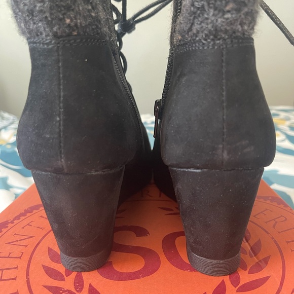SO Black Ankle Boots, Size 9, Inbox Never Worn - Picture 6 of 8